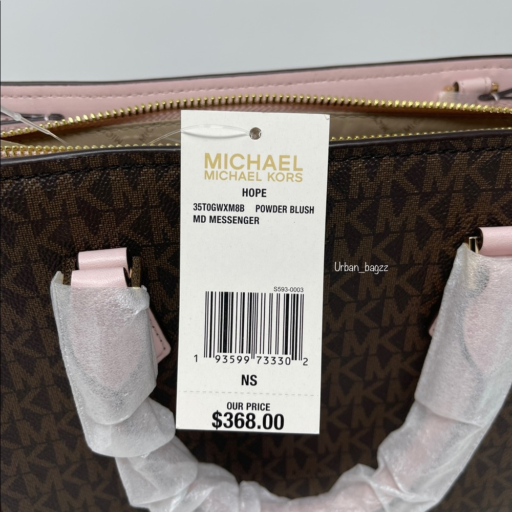 Michael Kors Hope Medium Messenger - Picture 7 of 11